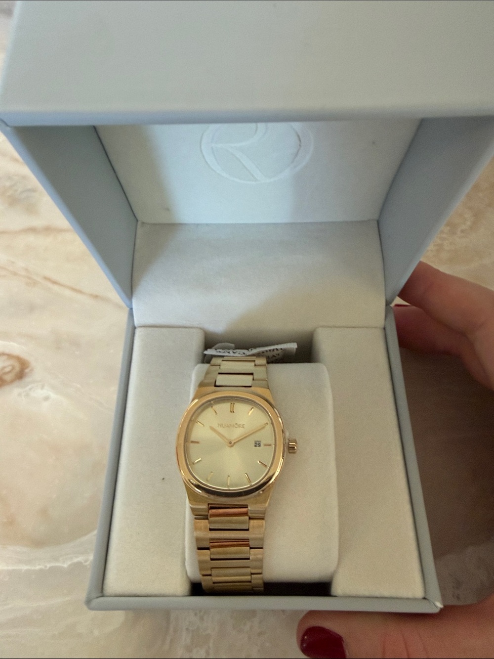 Elegant Women's Gold-Tone Bracelet Watch